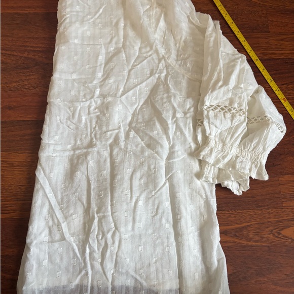 Linen Top - Picture 7 of 7